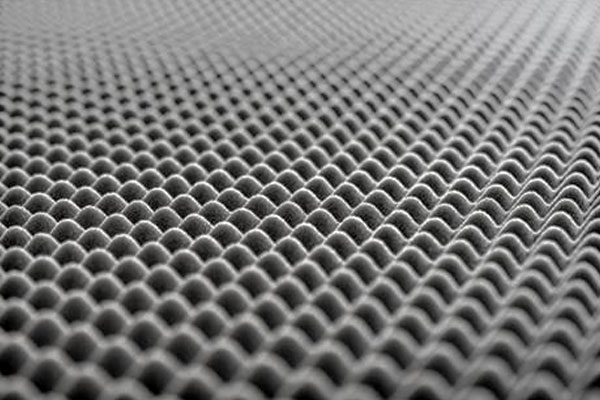 发泡陶瓷消音器